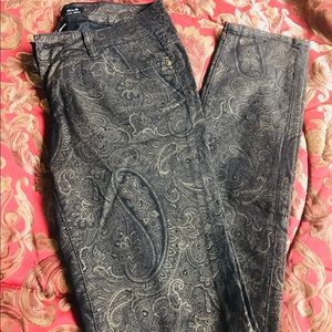 Celebrity Pink Paisley Jeans Size Small